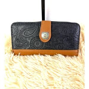 Stone Mountain Embossed Leather Zip Wallet  Floral Black Brown NWOT
